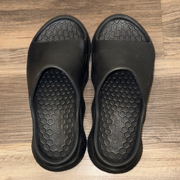 COLUMBIA THRIVE REVIVE SLIDES BLACK UNISEX - Picture 6 of 7
